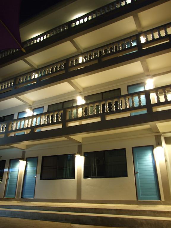 Sleep Guesthouse Чиангмай Екстериор снимка