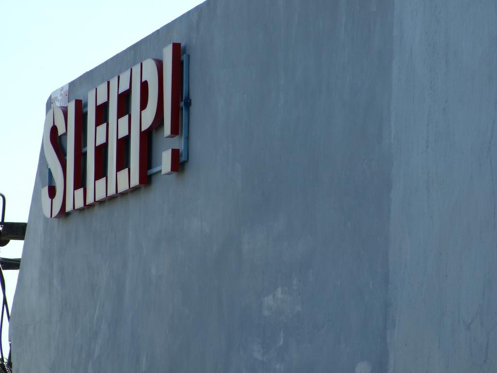 Sleep Guesthouse Чиангмай Екстериор снимка