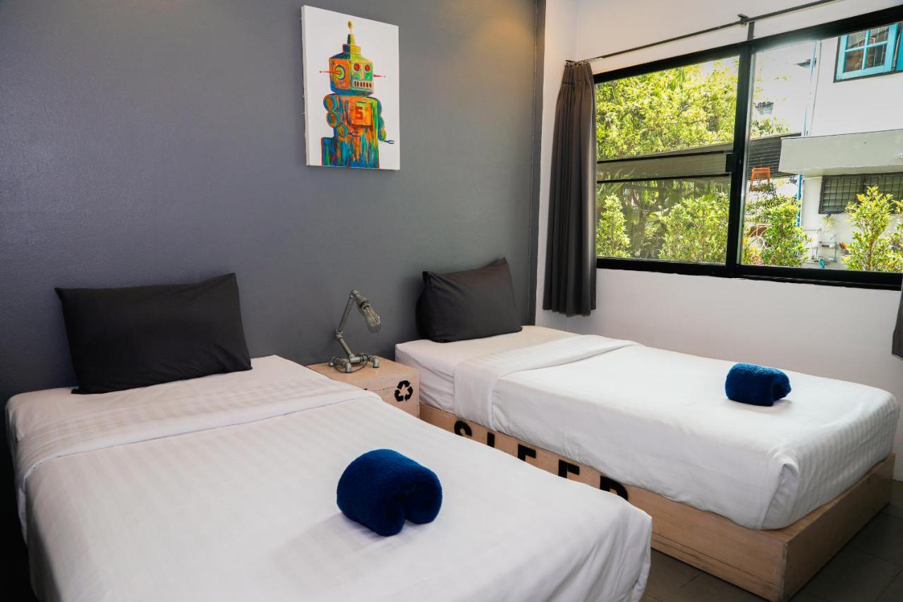Sleep Guesthouse Чиангмай Екстериор снимка