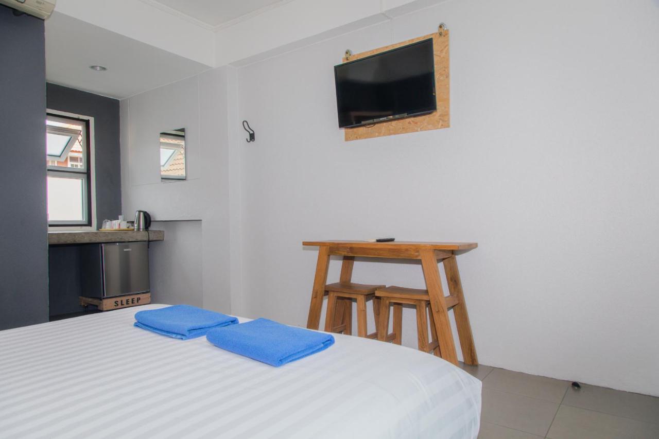 Sleep Guesthouse Чиангмай Екстериор снимка