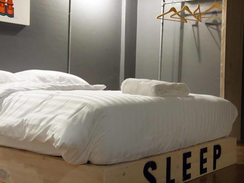 Sleep Guesthouse Чиангмай Екстериор снимка